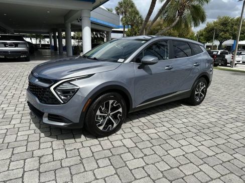 Used 2024 Kia Sportage EX FWD image 21