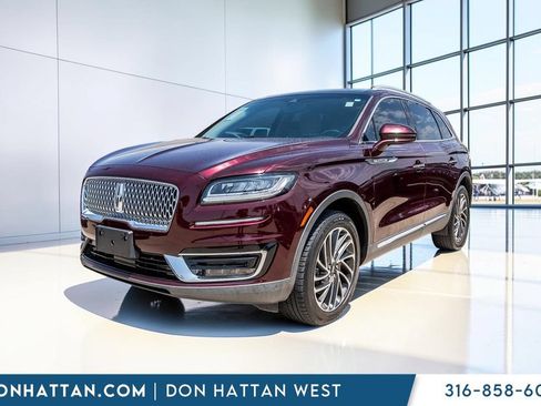 Used 2020 Lincoln Nautilus Reserve AWD/4WD image 24