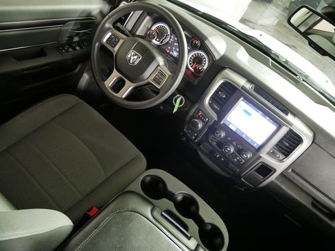 Used 2023 RAM 1500 Classic SLT w/ Electronics Group AWD/4WD image 9