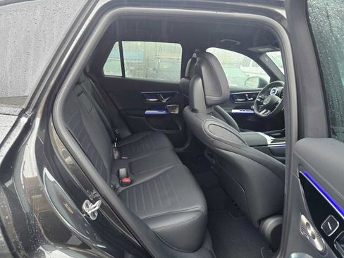 New 2026 Mercedes-Benz GLC 300 4MATIC image 13