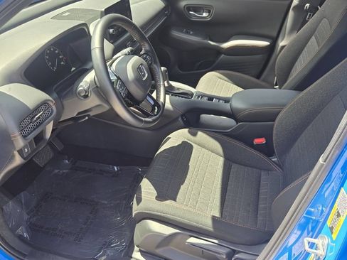 Used 2026 Honda HR-V Sport image 10