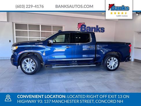 Certified 2022 Chevrolet Silverado 1500 High Country w/ High Country Premium Package AWD/4WD image 5