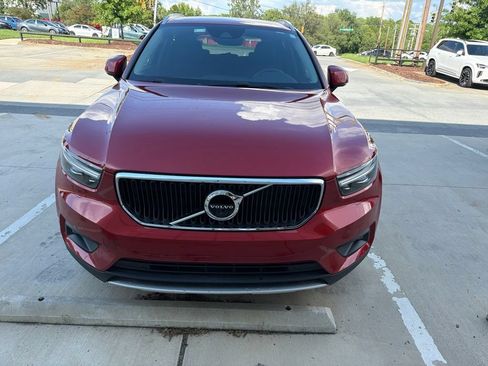 Used 2019 Volvo XC40 T5 Momentum AWD/4WD image 2