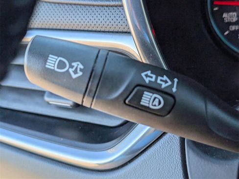 Used 2020 Chevrolet Equinox Premier w/ Premier True North Edition image 26