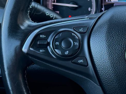 Used 2020 Buick Envision Essence image 17