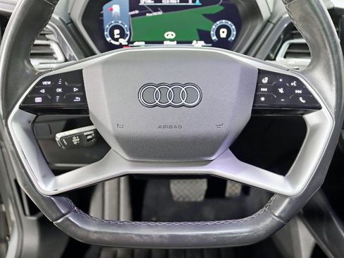 Used 2022 Audi Q4 e-tron Premium Plus image 16