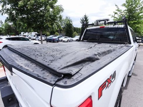 Used 2022 Ford F250 XLT w/ XLT Premium Package AWD/4WD image 14