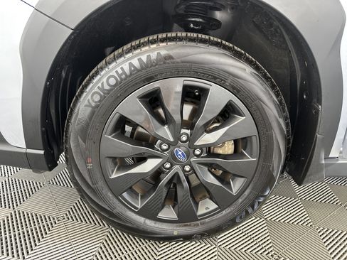 Used 2025 Subaru Outback Onyx Edition image 13