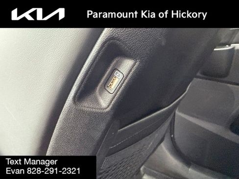 Used 2023 Kia Sorento SX FWD image 19