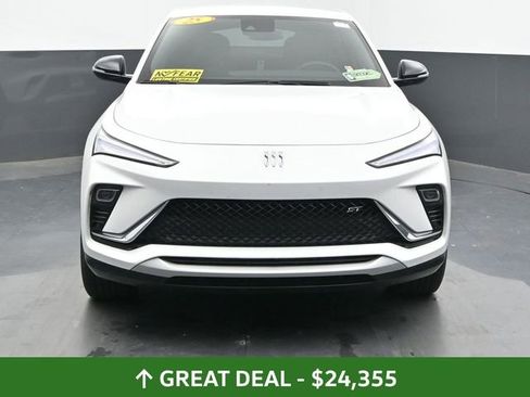 Used 2025 Buick Envista Sport Touring image 4