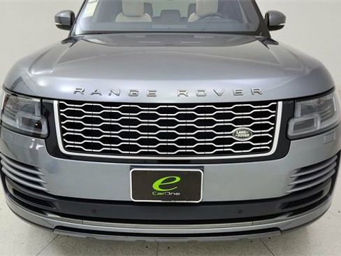 Used 2022 Land Rover Range Rover Westminster Edition image 8