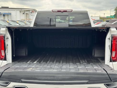 Used 2023 GMC Sierra 1500 Denali AWD/4WD image 16