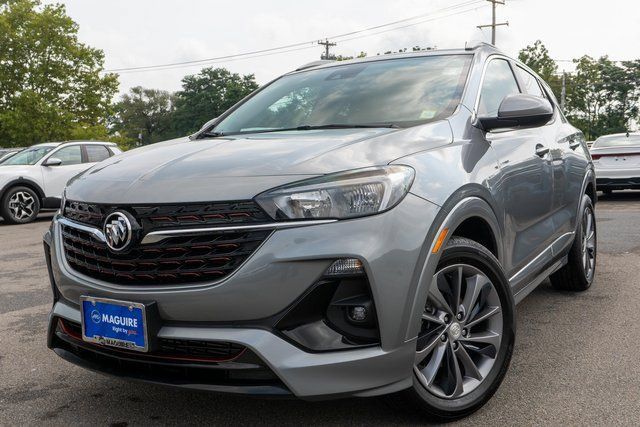 Used 2023 Buick Encore GX Select w/ Sport Touring Package FWD image 1