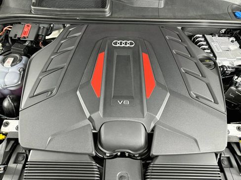 New 2026 Audi SQ8 Premium Plus AWD/4WD image 13