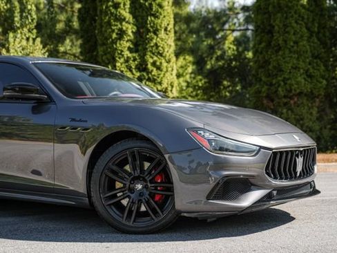 Used 2023 Maserati Ghibli Modena RWD image 7