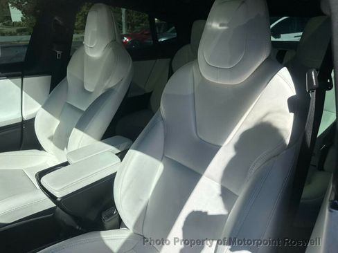 Used 2019 Tesla Model S Long Range image 14