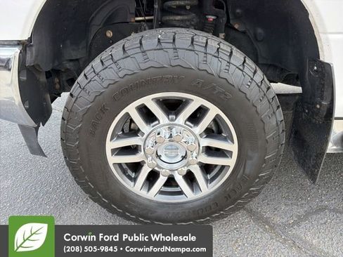 Used 2018 Ford F250 Lariat w/ Lariat Value Package image 9