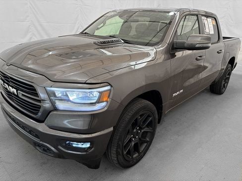 Used 2023 RAM 1500 Laramie AWD/4WD image 1