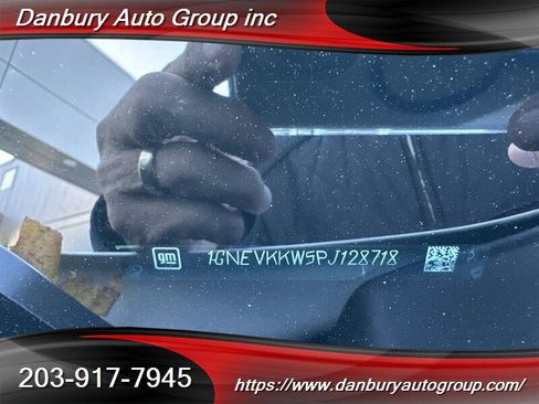 Used 2023 Chevrolet Traverse Premier image 12