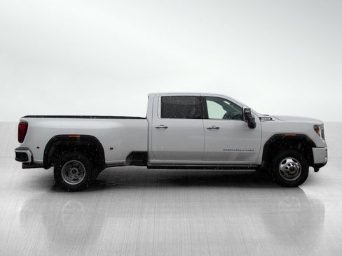 Used 2022 GMC Sierra 3500 Denali w/ Denali Ultimate Package image 6