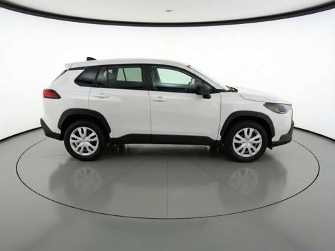 Certified 2026 Toyota Corolla Cross L image 4