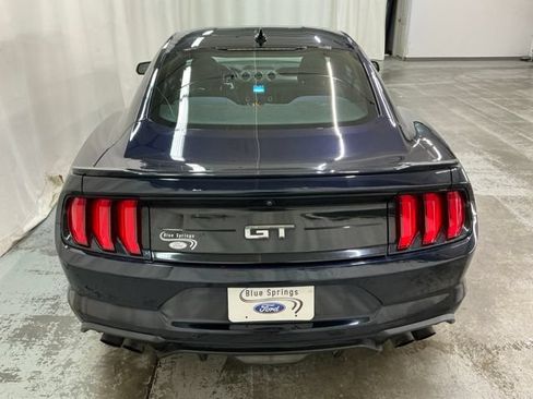 Used 2021 Ford Mustang GT RWD image 4