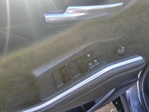 Certified 2023 Toyota Highlander XLE image 18