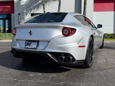 Used 2012 Ferrari FF image 19