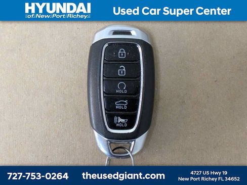 Certified 2022 Hyundai Elantra Limited FWD image 37