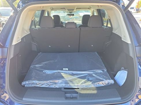 New 2026 Nissan Rogue SV FWD image 9