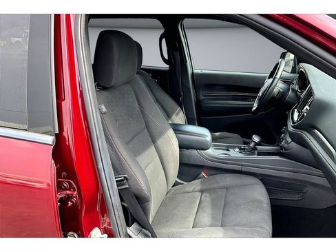 Used 2023 Dodge Durango SXT RWD image 9