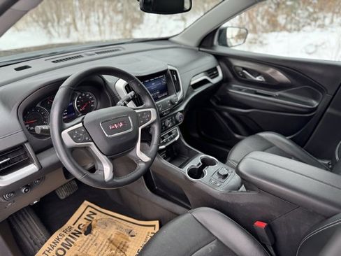 Used 2023 GMC Terrain SLT image 9