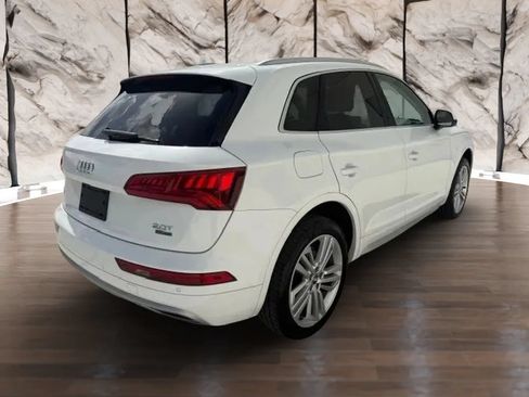 Used 2018 Audi Q5 2.0T Premium Plus w/ Premium Plus Package AWD/4WD image 5