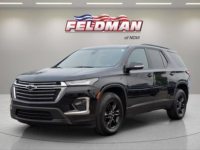 Used 2023 Chevrolet Traverse LT