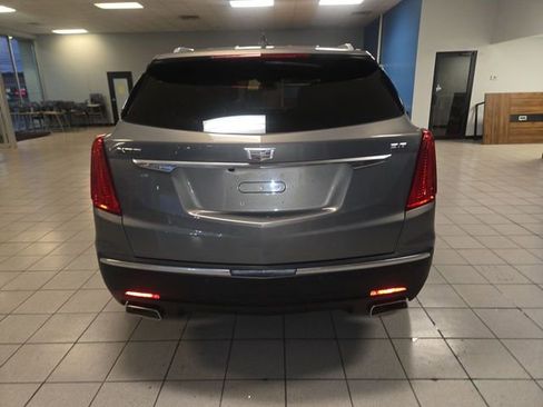Used 2018 Cadillac XT5 Luxury w/ Driver Awareness Package image 7