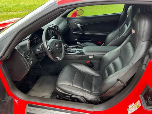 Used 2011 Chevrolet Corvette Grand Sport w/ Preferred Equipment Group RWD image 10