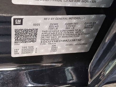 Used 2021 Chevrolet Silverado 1500 High Country w/ Technology Package image 24