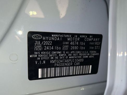 Used 2023 Genesis G70 2.0T w/ Sport Prestige Package image 37