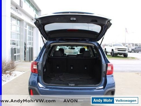 Used 2019 Subaru Outback 2.5i Limited AWD/4WD image 9