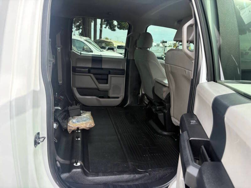 Used 2017 Ford F350 XL w/ Power Equipment Group AWD/4WD image 22