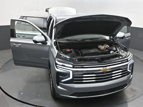 Used 2025 Chevrolet Tahoe LT AWD/4WD image 43