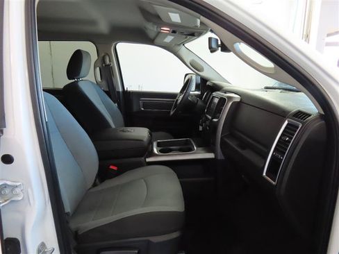 Used 2023 RAM 1500 Classic SLT w/ Trailer & Traction Group AWD/4WD image 29