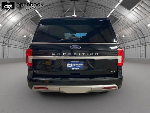 Used 2024 Ford Expedition Max XLT image 6