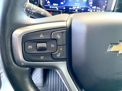 Used 2023 Chevrolet Silverado 1500 LT image 17