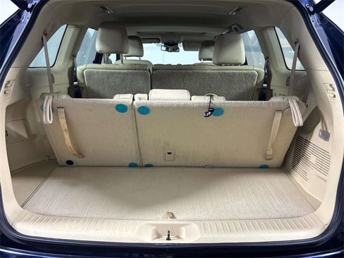 Used 2014 Toyota Highlander XLE image 8