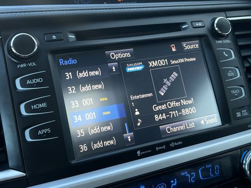 Used 2019 Toyota Highlander XLE image 33