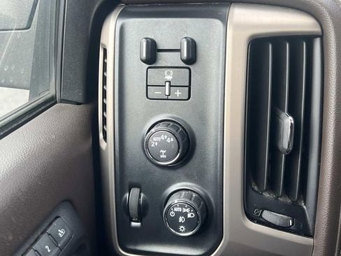 Used 2018 GMC Sierra 1500 Denali AWD/4WD image 31