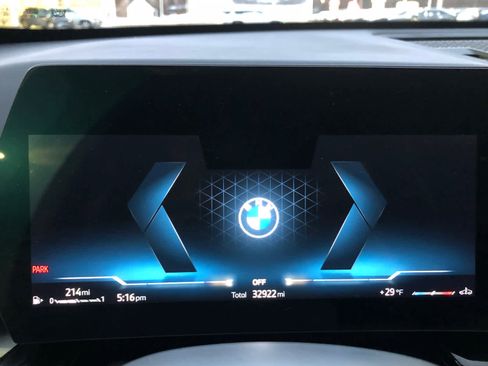 Used 2025 BMW X1 xDrive28i image 10