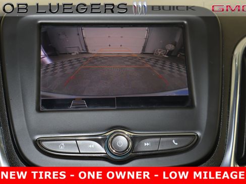 Certified 2023 Chevrolet Equinox LT w/ Driver Convenience Package image 28