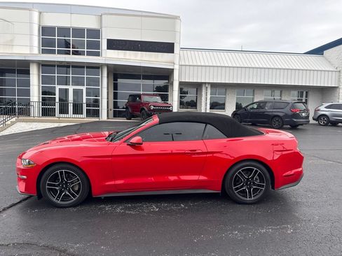 Used 2020 Ford Mustang Premium RWD image 3